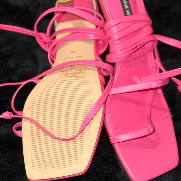 Nine West Pink Sandals with Square Toe and Wraparound Laces - Picture 7 of 9